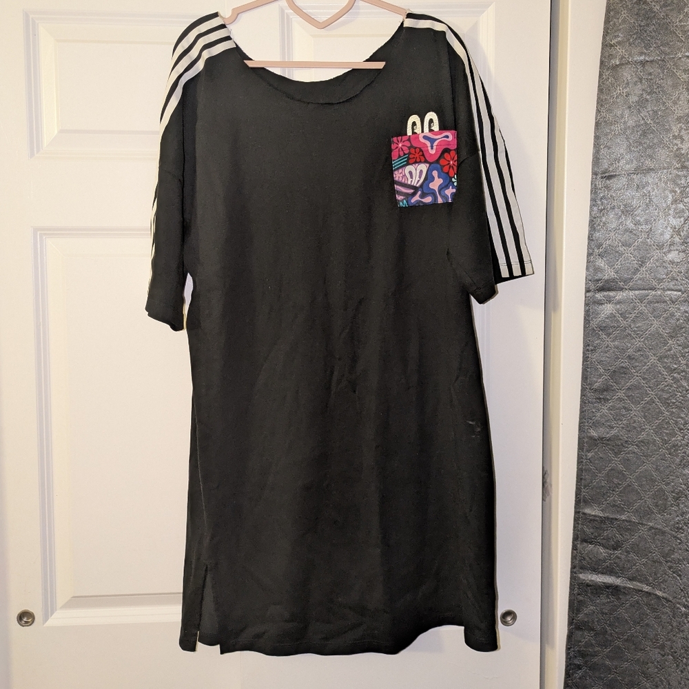 Adidas Originals Black T Shirt - Dress  Graphic Pocket Edition(Altered Neckline)